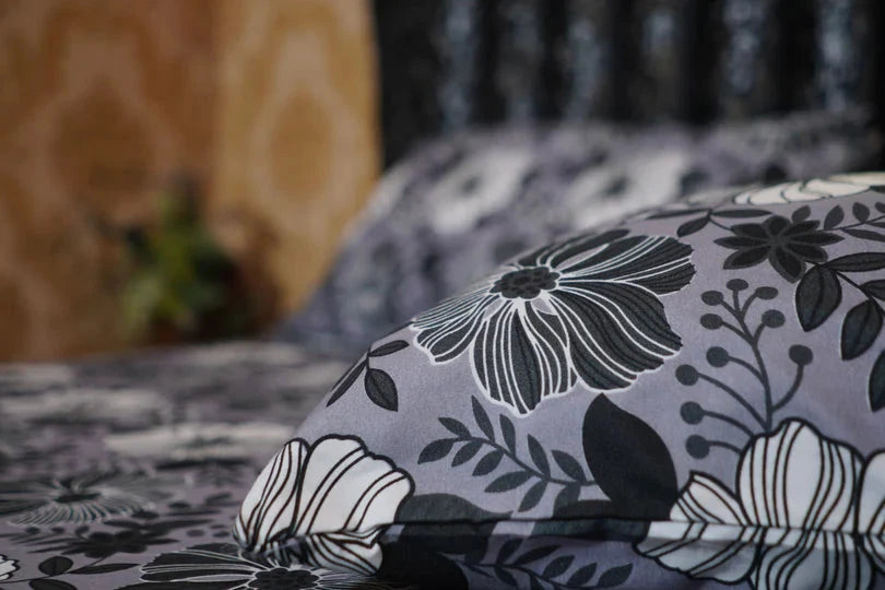 Classic Black & White Bedding Set COTTON CRAFT